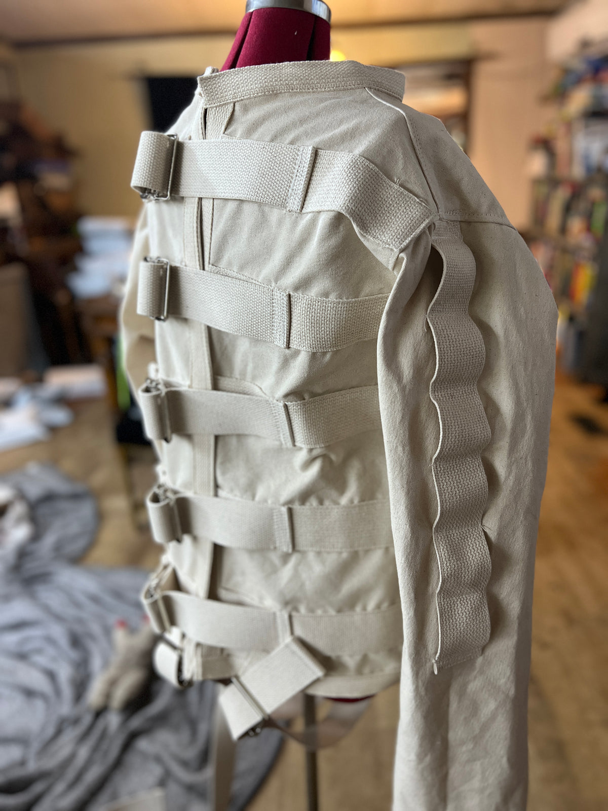 Wide front loop staight jacket/Double crotch strap